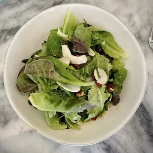 Red Butter Lettuce Salad