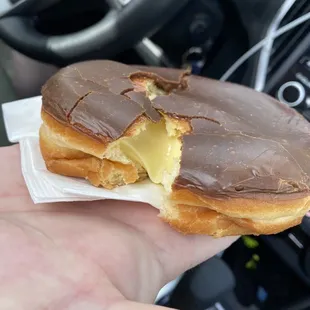 Cream Filled Donut donut had a nice amount of custard.