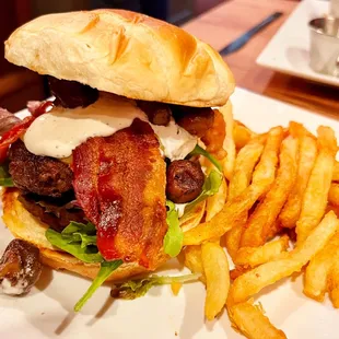 Thee Hf Cheeseburger