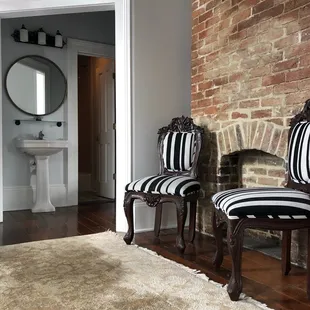 Bedroom/furniture