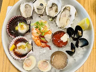 Fishwives