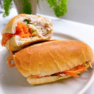 Shredded Chicken Sandwich