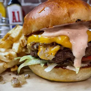 Old school burger w hand-cut fries