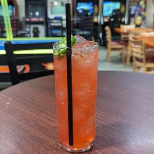 Specialty cocktail (can&apos;t remember the name)