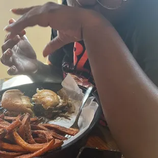 This sandwich right here!!!!! Pulled pork sheeshhhhh!!!!!