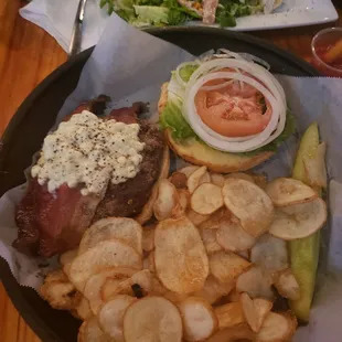 Buger with blue cheese and bacon