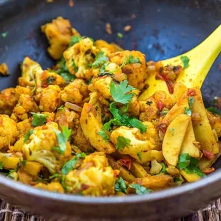 Aalo Gobi Masala