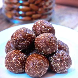 My energy dense vegan Maca Balls with hazelnuts, almonds, hemp, flax, maca, cacao, and coconut oil. Delish!
