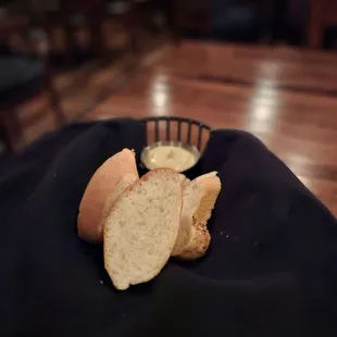 Also comes with some french bread nothing special but not bad bread it was great to get the meat juices from the plate yum