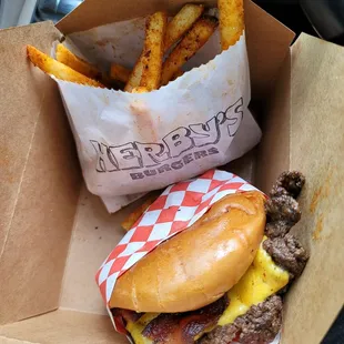 Herby Jr. w/ bacon &amp; seasoned fries