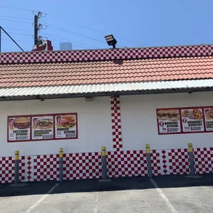 Back of restaurant