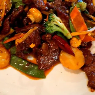 Spicy Szechuan beef