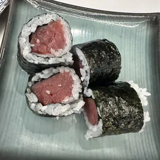 1. Tuna Roll