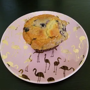 Heritage Cafe blueberry muffin I ate at my house the next morning for breakfast.