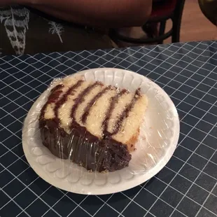 Vanilla cake with chocolate frosting