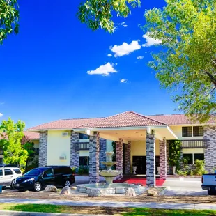Exterior Entrance to the Hotel