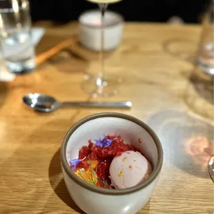 bleed orange froyo - @rayz