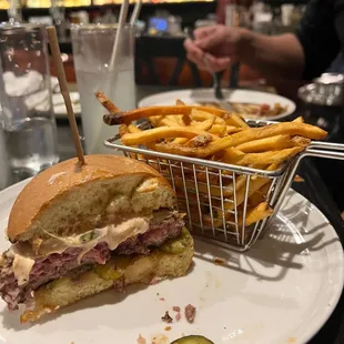 Heritage Cheeseburger