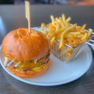 Heritage Wagyu Beef Cheese Burger w/ Garlic Fries 8/2021 dine in