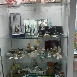 Dolls and misc figurines