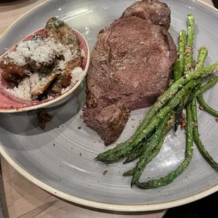 Prime Rib, Asparagus and petit potatoes.
