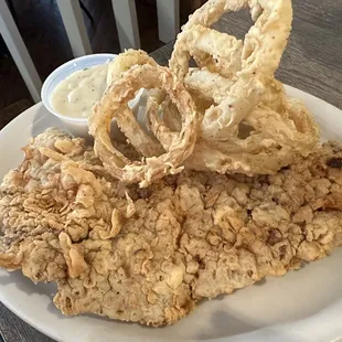 Chicken fried steak with onion rings 1/2024