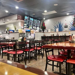 *Don't forget to follow my IG @Only1ChristineLu for more foodie places to eat and drink*