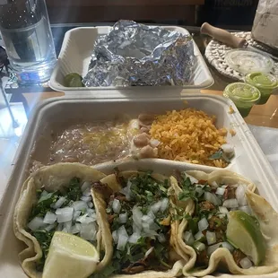 interior, tacos
