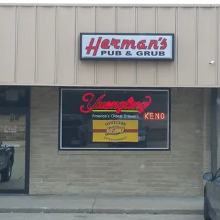 Herman's Pub &amp; Grub