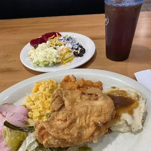 food, chicken wings and fried chicken