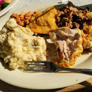 Buffet....had mashed potatoes, beans, fried chicken, sliced beef, ham, Mac and cheese, salad bar, and deserts