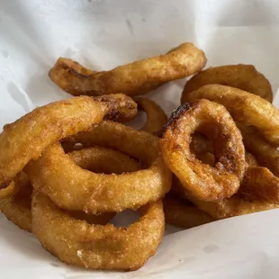 Yummy, fresh onion rings!