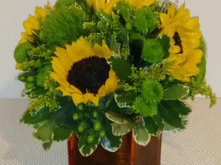 Something Pretty Too Flowers and Gifts