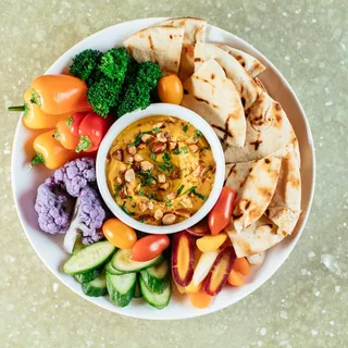 SMOKY CARROT HUMMUS