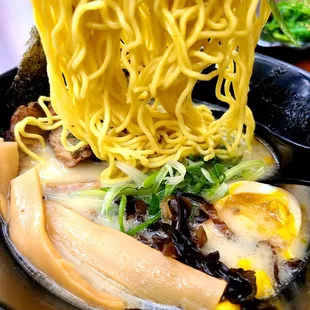 Hero's Tonkotsu Ramen