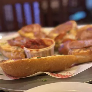 Cheesy bread with pepperoni