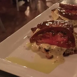 Heirloom Tomato Crostini