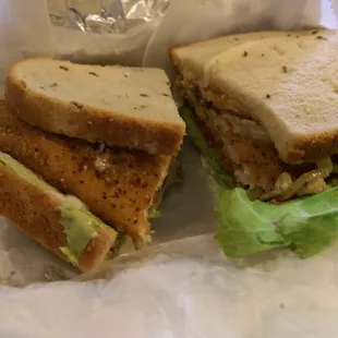 Fish sandwich with hots, mayo, lettuce, tomato on rye. $4 and includes utz chips. Yum