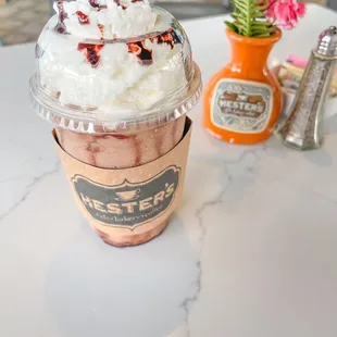 drink, dessert