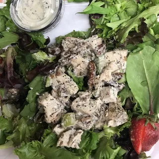 Hannah Savannah Salad