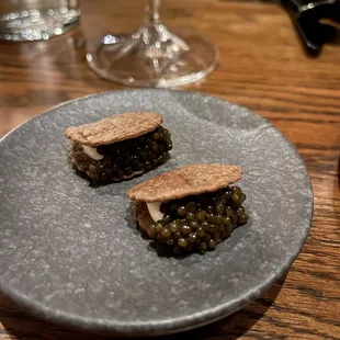 Brown butter cracker &amp; caviar