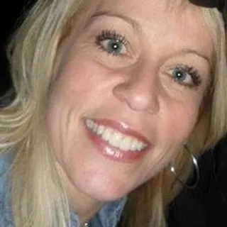 Keli V.