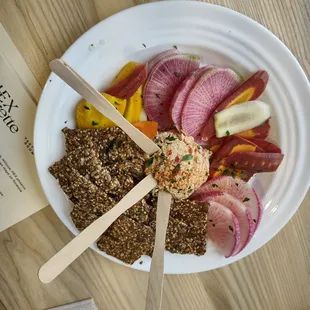 Cashew dip with veggies the crackers were of note (crispy salty good)