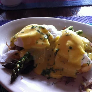 Duck eggs Benedict