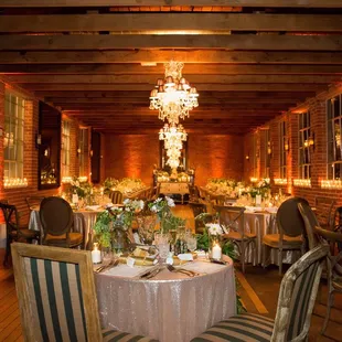 Gorgeous up lighting