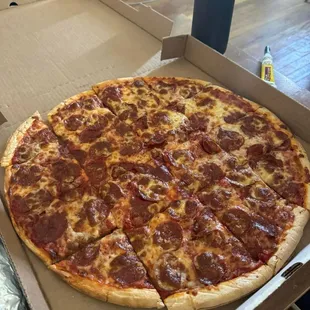 Pepperoni 16&quot;