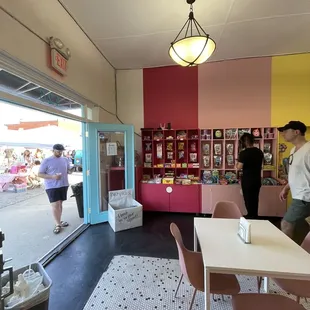 Shop entry and candy selection