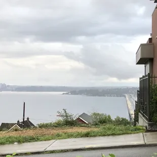 Overlooking Seattle, I90, Mercer Island &amp; the Eastside