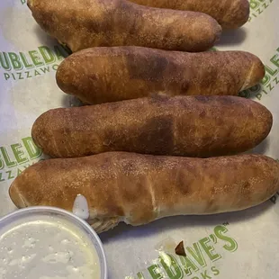 Pepperoni rolls
