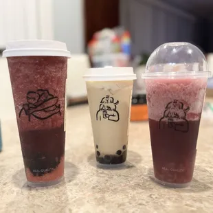Left: Mulberry Strawberry Boom. Middle: Bobo Milk Tea (Not reviewed). Right: Crisp Grape Boom. Matcha Bobo Shake (Not pictured).